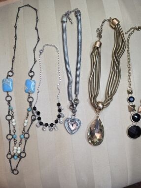 5 STATEMENT NECKLACES 80'S 90'S Y2K